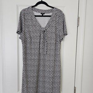 Talbots Short Sleeve Tie Neck Printed Sheath Dress 1X